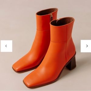 Alohas West Vintage Orange Leather Boots